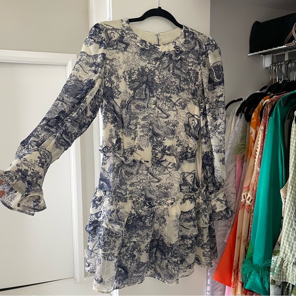 Red dress boutique toile mini